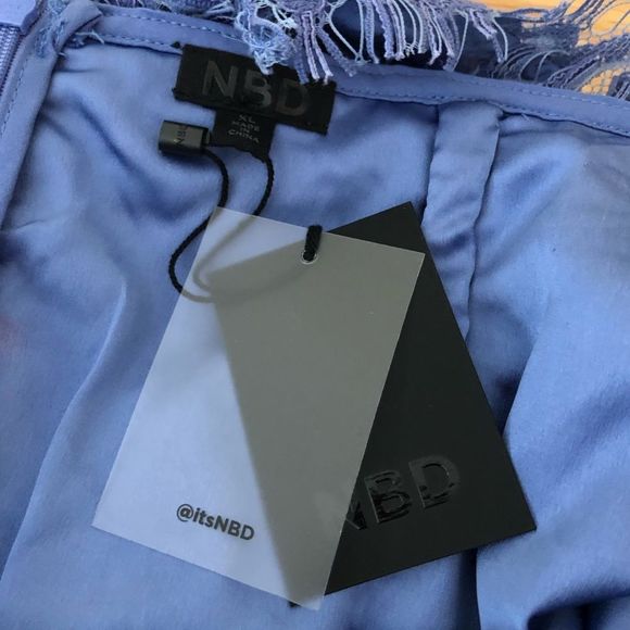 NBD x Revolve Alijah Blue Floral Lace Halter Open Back Romper NWT size XL - Picture 11 of 13